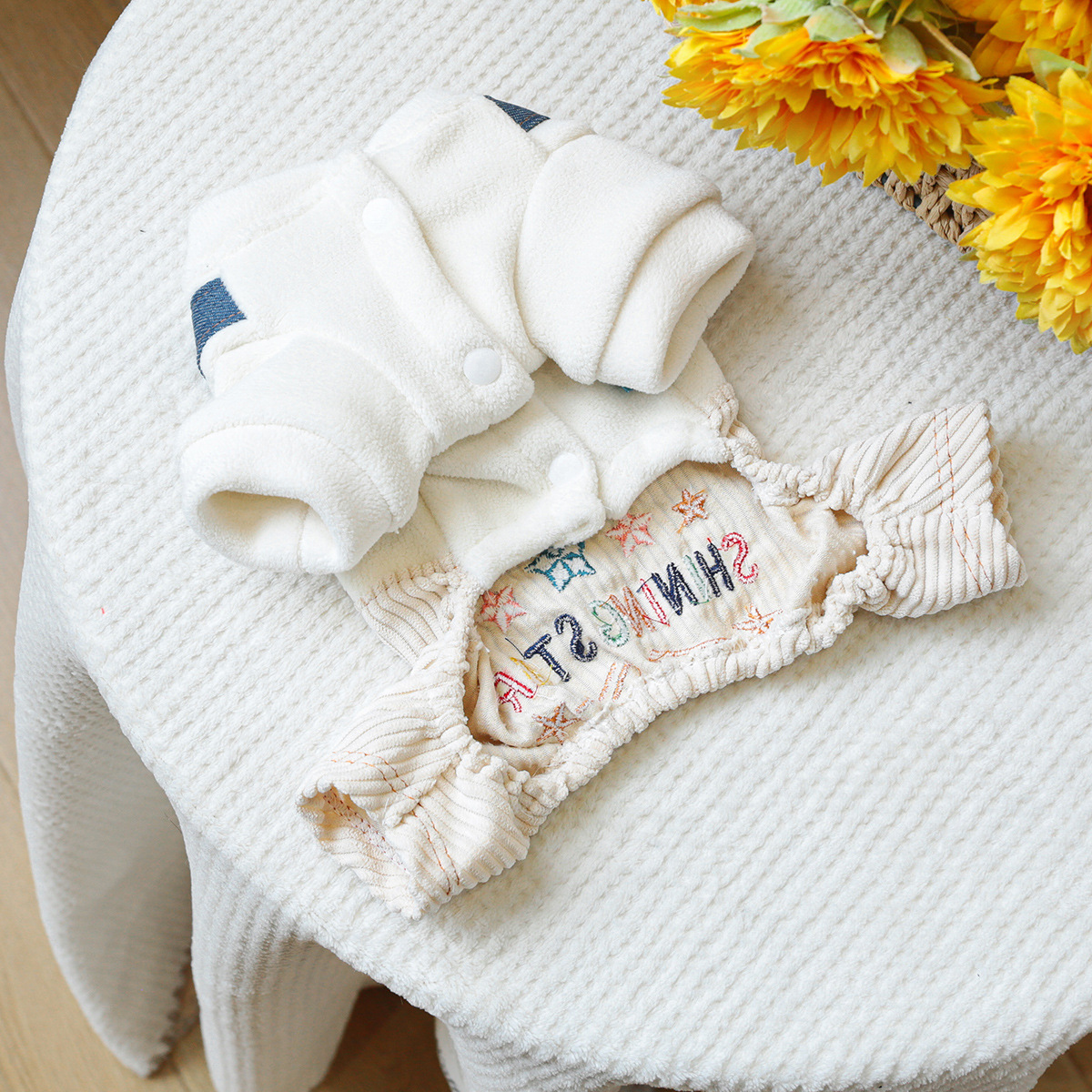 Cute Overall Dungarees detail